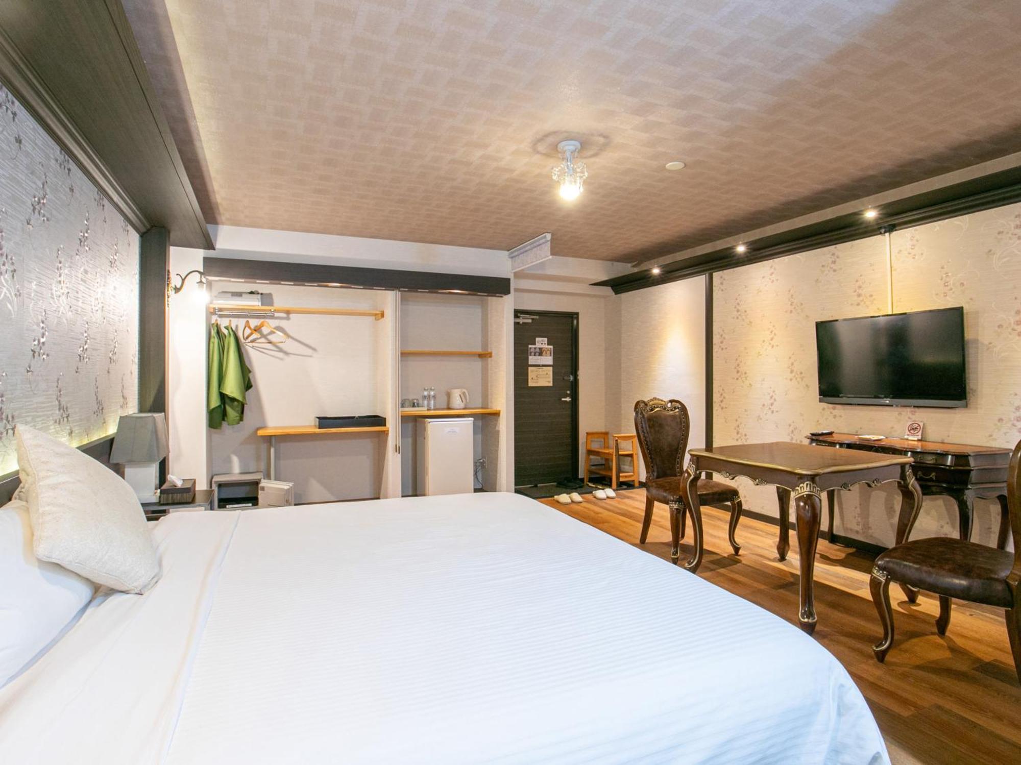 Yufuin Besso Shikisai Hotel Kamer foto